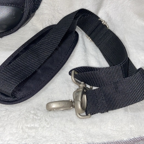 Dell Black Laptop Bag - Picture 16 of 16